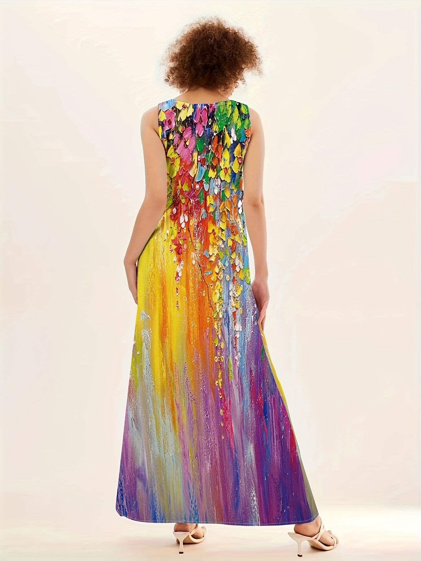 Bohemian Floral Print Dress with a V-Neck, Large Swing, Long Length, Pockets, And Sleeveless Design for Women.